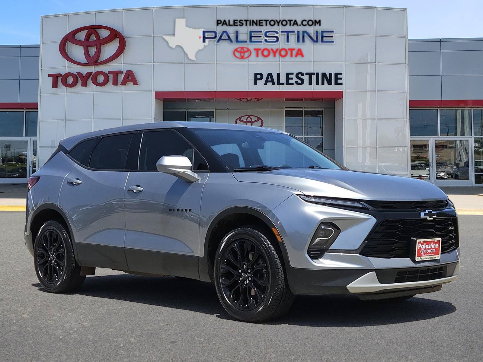 Used 2024 Chevrolet Blazer LT w/ LPO, Black Sport Package FWD image 1
