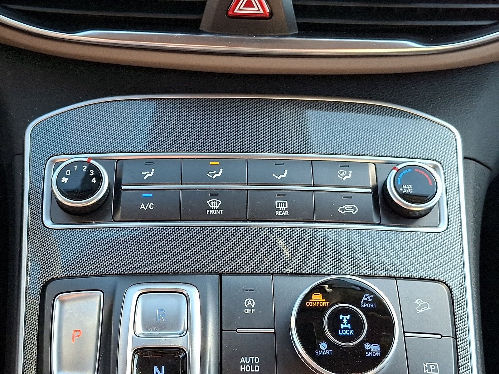 Certified 2023 Hyundai Santa Fe SE AWD/4WD image 15