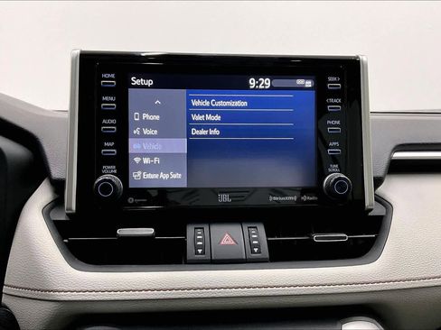 Used 2020 Toyota RAV4 XLE Premium FWD image 36