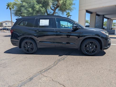 Used 2022 Honda Pilot Black Edition image 2