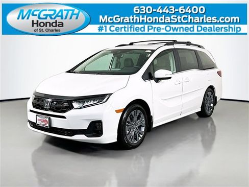 Certified 2026 Honda Odyssey Touring image 1