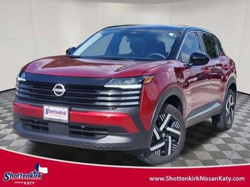 Used 2025 Nissan Kicks SV FWD image 1