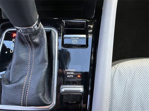 Used 2022 Jeep Compass Limited w/ Elite Group image 21