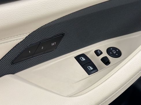 Used 2025 BMW 430i Coupe w/ Convenience Package RWD image 26