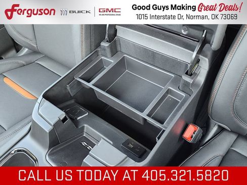 New 2026 GMC Sierra 1500 AT4 w/ AT4 Premium Package AWD/4WD image 32