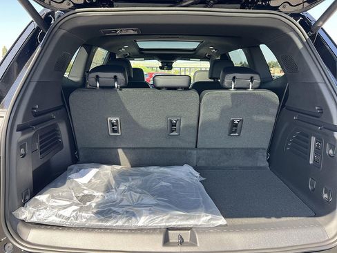 New 2026 Buick Enclave Avenir w/ Super Cruise Package FWD image 31