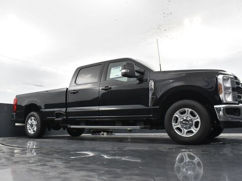 New 2026 Ford F250 XLT image 31