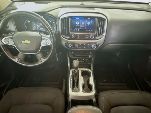 Used 2022 Chevrolet Colorado LT w/ Fleet Safety Package RWD image 25