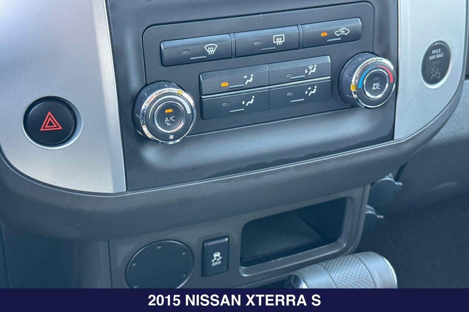 Used 2015 Nissan Xterra S RWD image 20