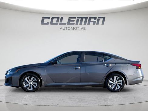 Certified 2025 Nissan Altima 2.5 S FWD image 8