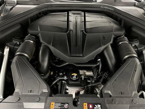 Used 2025 Genesis GV80 3.5T e-SC image 40