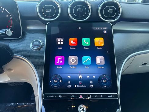 Used 2025 Mercedes-Benz C 300 Sedan image 19