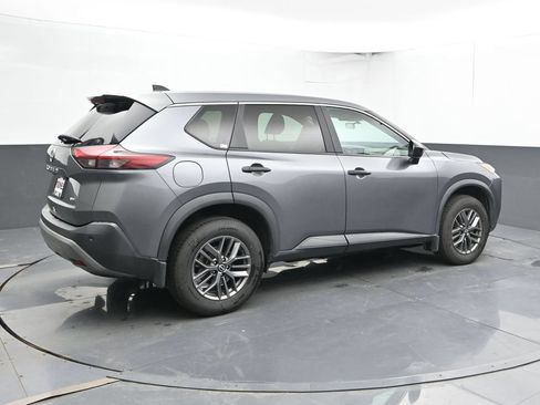 Used 2023 Nissan Rogue S AWD/4WD image 3