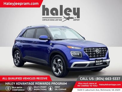 Used 2022 Hyundai Venue Limited w/ Cargo Package