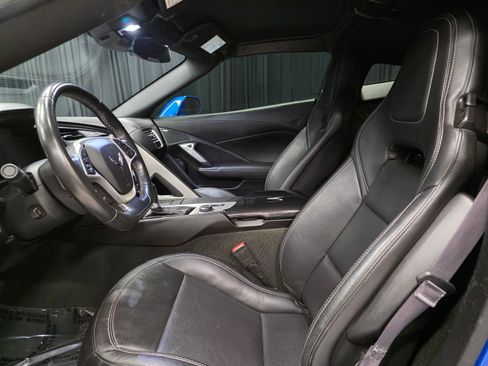 Used 2016 Chevrolet Corvette Stingray Coupe w/ Carbon Flash Badge Package image 17