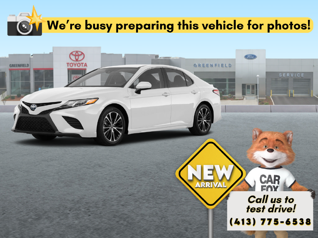 Used 2020 Toyota Camry LE FWD image 1