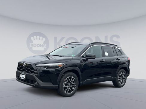 New 2026 Toyota Corolla Cross XLE image 1