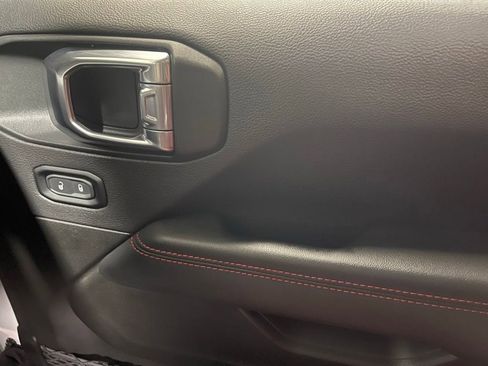 Used 2024 Jeep Wrangler Unlimited Rubicon 392 image 27