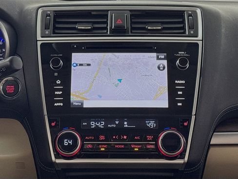 Used 2018 Subaru Outback 3.6R Limited image 13