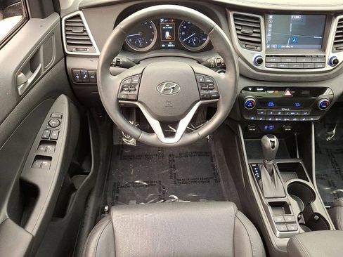 Used 2018 Hyundai Tucson Limited w/ Ultimate Package 02 image 21