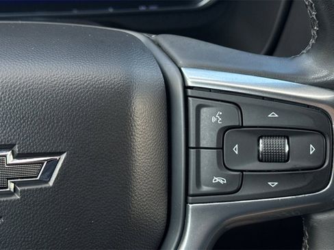 Used 2023 Chevrolet Suburban Z71 image 31