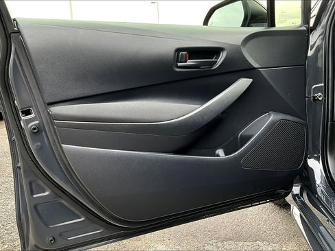 Used 2023 Toyota Corolla LE image 22