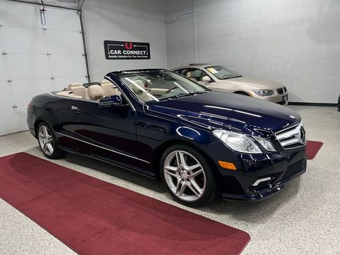Used 2011 Mercedes-Benz E 550 Cabriolet w/ Premium 2 Pkg image 9