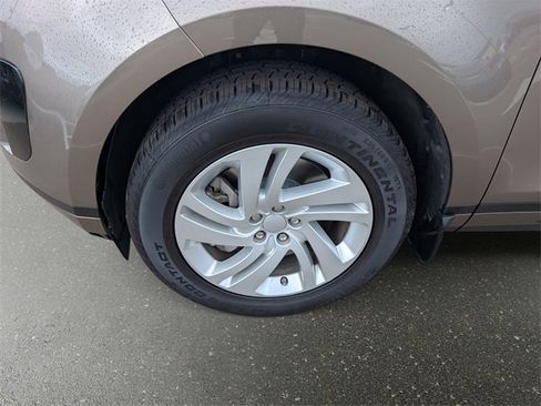 Used 2020 Land Rover Range Rover Evoque S image 6