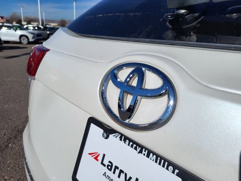 Used 2019 Toyota Highlander Limited Platinum image 23