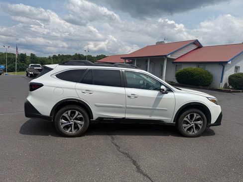 Used 2020 Subaru Outback Limited XT AWD/4WD image 11