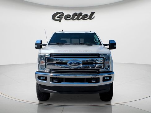 Used 2019 Ford F250 Lariat w/ Chrome Package image 9