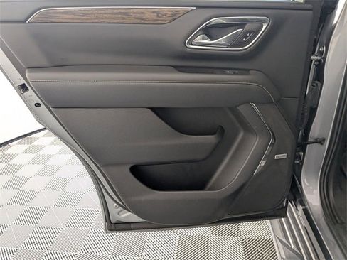 Used 2023 Chevrolet Tahoe Premier image 30