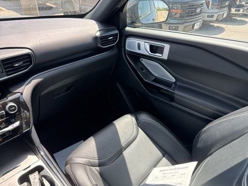 Used 2021 Ford Explorer ST w/ Equipment Group 401A image 18