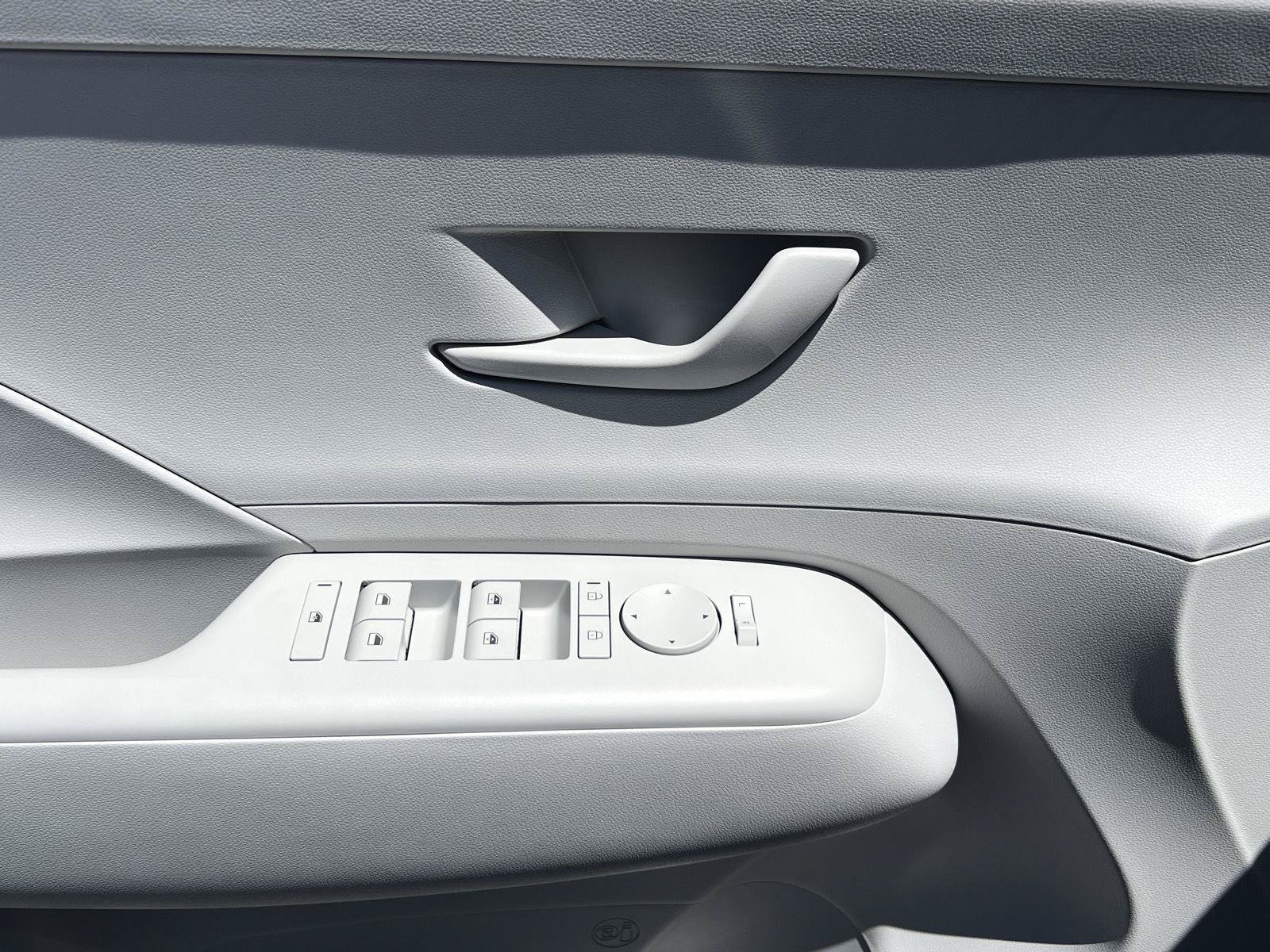New 2026 Hyundai Kona SEL Sport AWD/4WD image 30