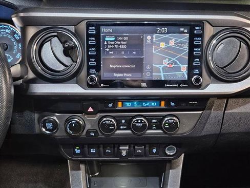 Used 2020 Toyota Tacoma Limited image 14