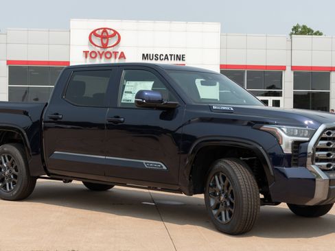 New 2025 Toyota Tundra Platinum image 1