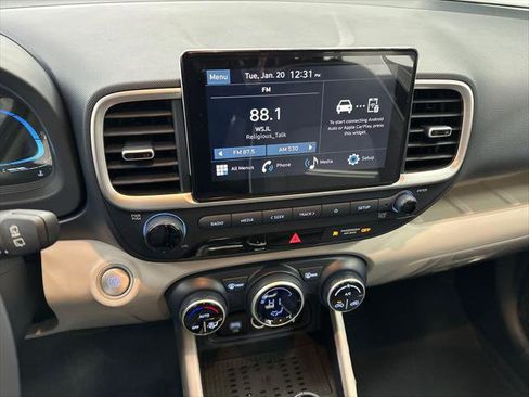 New 2026 Hyundai Venue SEL image 27