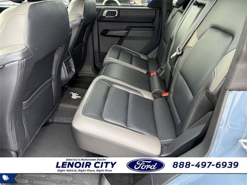 Used 2025 Ford Bronco Outer Banks image 11