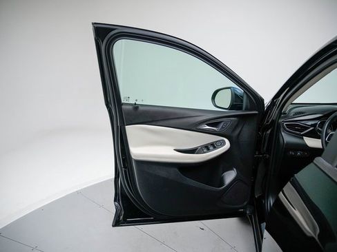 Used 2021 Buick Encore GX Preferred image 27