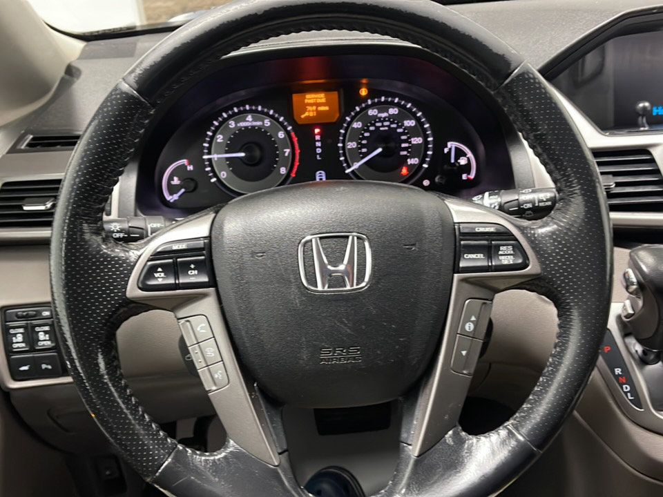 Used 2016 Honda Odyssey Touring image 4