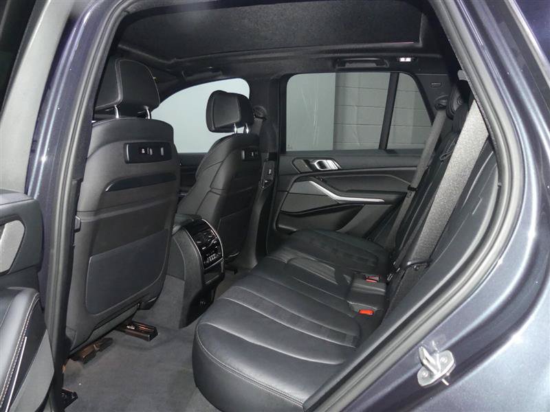 Used 2020 BMW X5 M50i w/ Premium Package AWD/4WD image 28