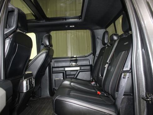 Used 2020 Ford F250 Platinum w/ FX4 Off-Road Package AWD/4WD image 21