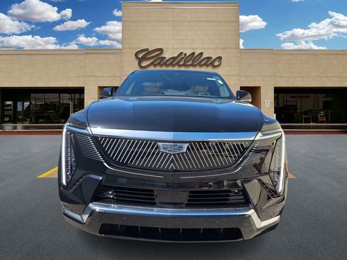 New 2025 Cadillac Escalade IQ Luxury 2 AWD/4WD image 8