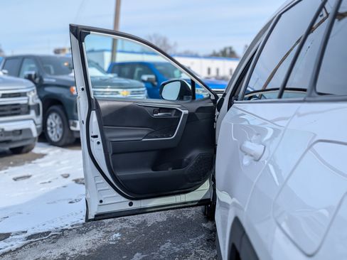 Used 2023 Toyota RAV4 XLE w/ XLE Grade Weather Package image 27