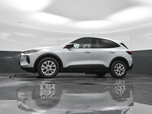 Certified 2025 Ford Escape Active w/ Cold Weather Package FWD image 53