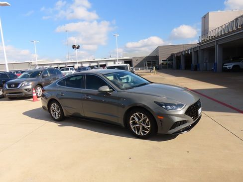 Used 2020 Hyundai Sonata SEL w/ Convenience Package image 7