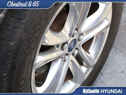 Used 2017 Ford Edge SEL w/ Equipment Group 201A AWD/4WD image 24