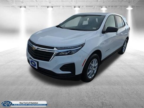 Used 2024 Chevrolet Equinox LS AWD/4WD image 1