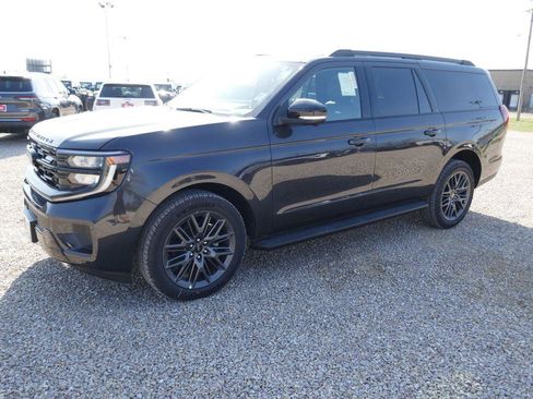 New 2026 Ford Expedition Max Platinum AWD/4WD image 8