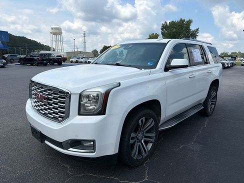 Used 2017 GMC Yukon SLT AWD/4WD image 7